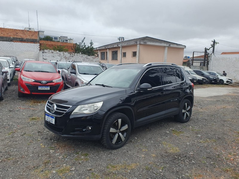 Volkswagen Tiguan 2.0 TSI 16V 200cv Tiptronic 5p 2010/2011 – Preta – Gasolina – Funcionando