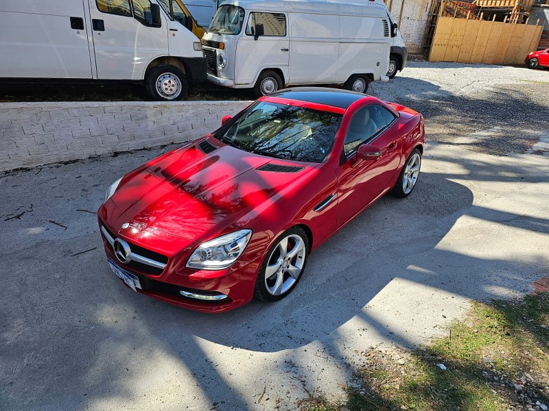 Mercedes-Benz SLK 250 CGI 1.8 16V 204cv Automático 2014 – Vermelho – Funcionando
