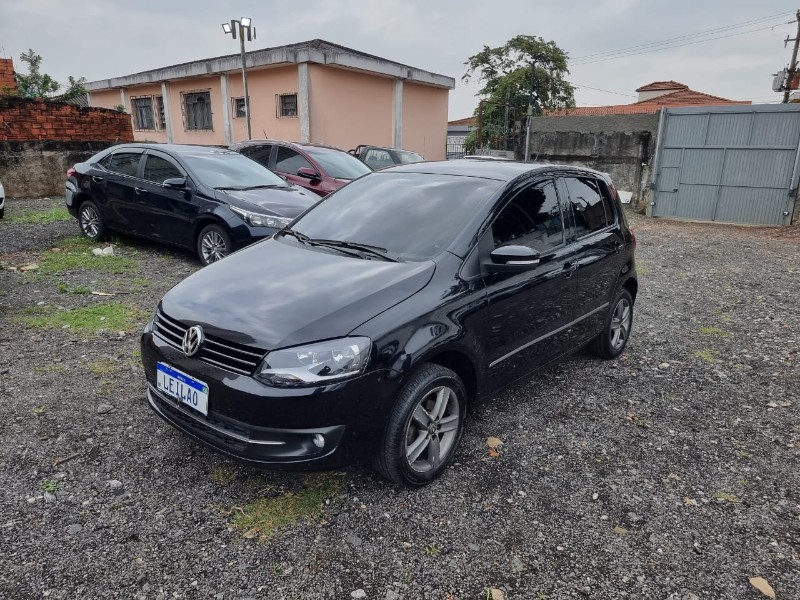 Volkswagen Fox 1.0 GII 2012/2013 – Preta – Flex (Álcool/Gasolina) – Funcionando
