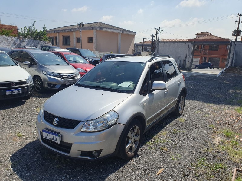 Suzuki SX4 2.0 16V 145cv 4WD 5p Aut. 2010/2011 – Prata – Gasolina 