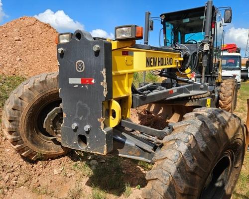 Motoniveladora New Holland RG 140B 2021 - Funcionando