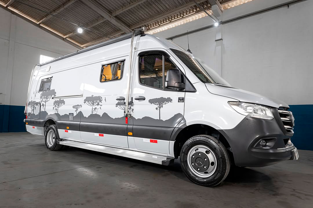 Mercedes-Benz Sprinter 516 Rodado Duplo Motorhome 2022 - Funcionando