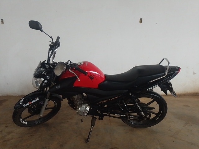 YAMAHA YBR125I FACTOR ED 2024/2025 - Funcionando