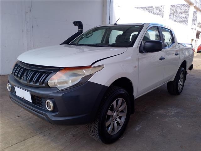 MITSUBISHI L200 TRITON SPT GL 2019/2020 - Funcionando