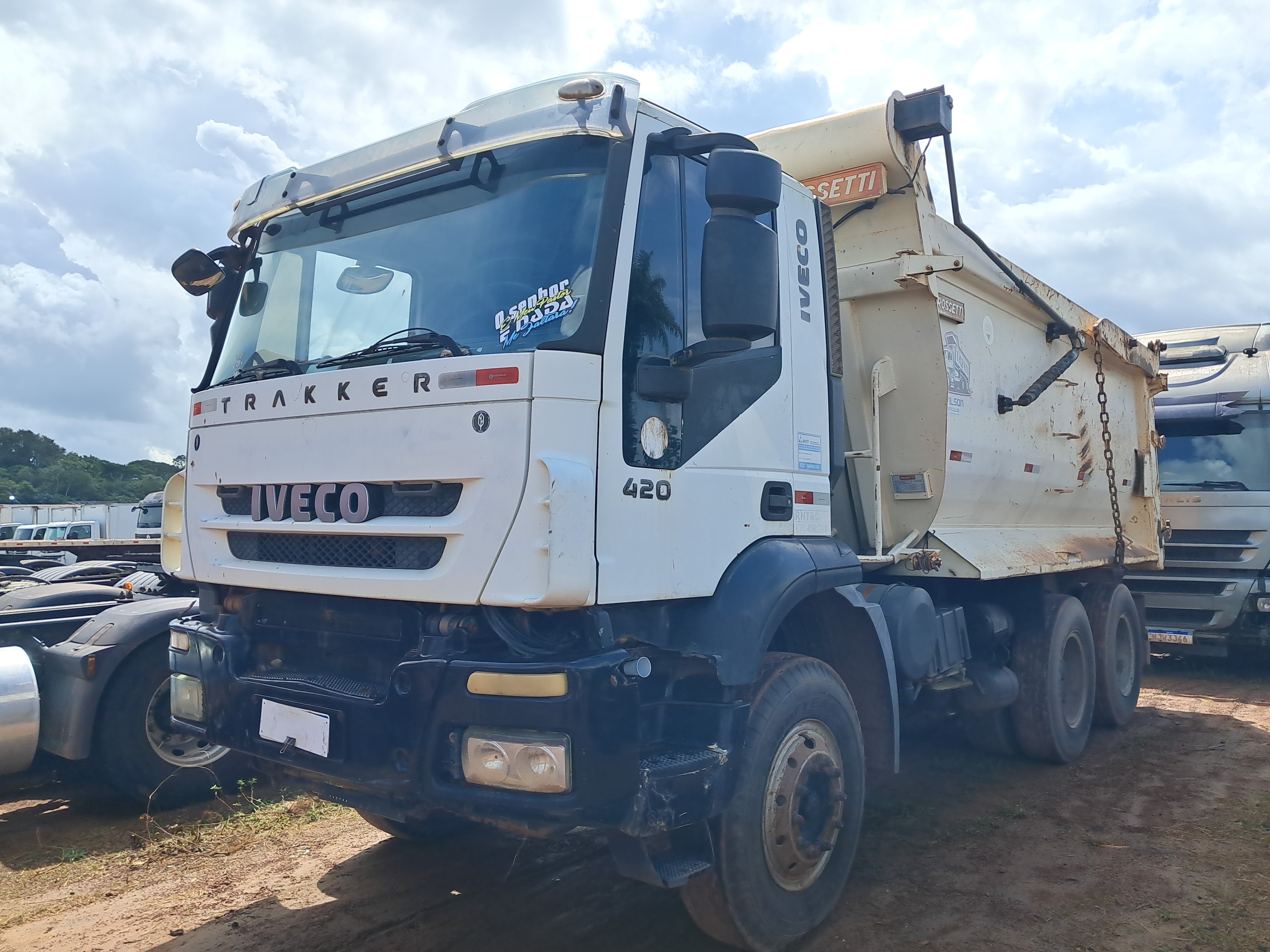 IVECO TRAKKER 380T42N 2011/2011